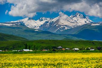 travel_to_armenia